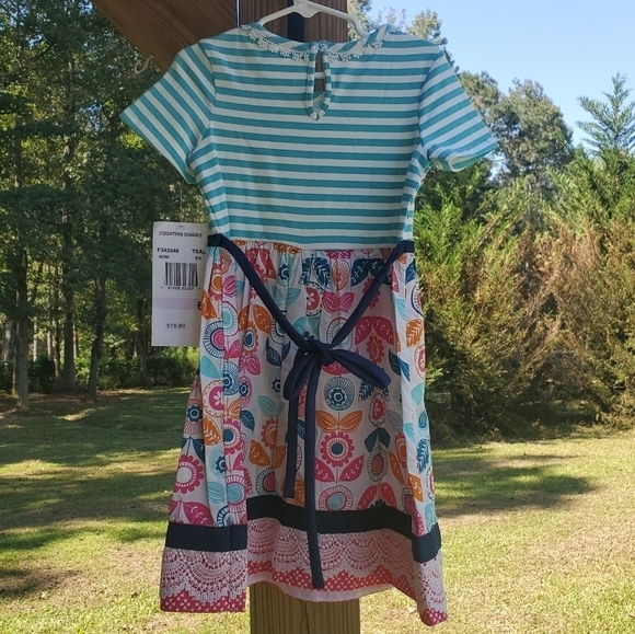 Pretty Stripes and Flowers Dress New - Picture 2 of 4